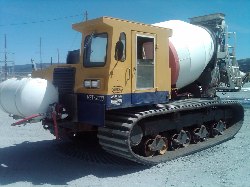 Rubber Track Cement Mixer